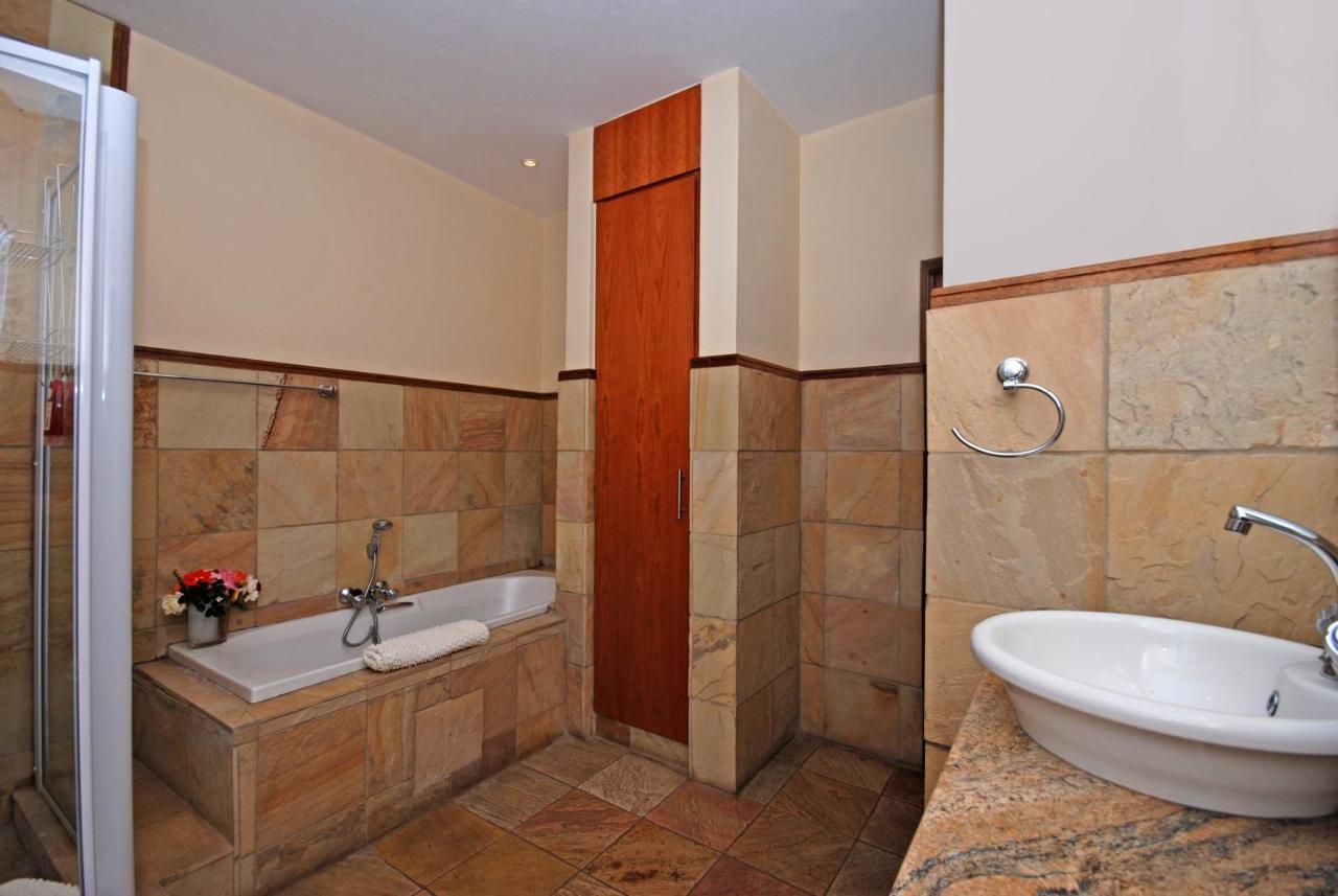 Hoopoe Haven Guest House Chartwell Экстерьер фото
