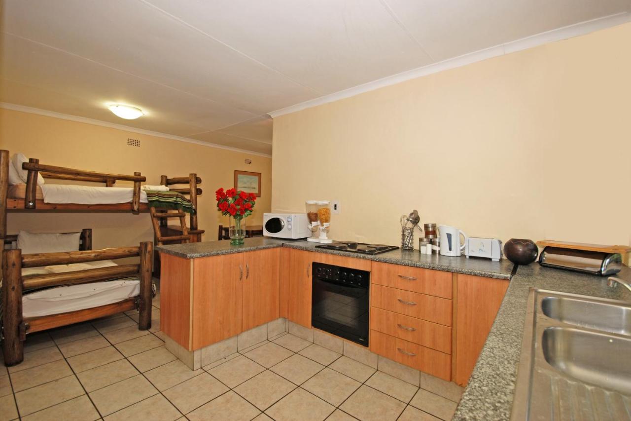 Hoopoe Haven Guest House Chartwell Экстерьер фото